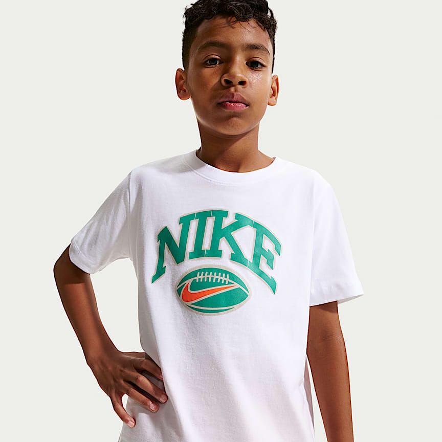 Nike Sportswear Big Kids' T-Shirt. Nike.com